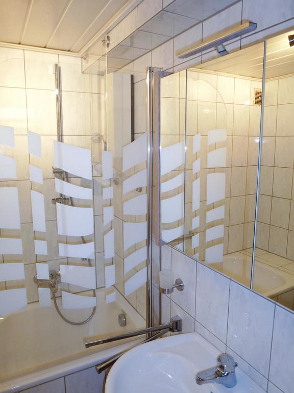 Gaestezimmer Mueller Neuss Cameră foto